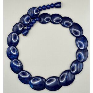 Vintage Lucite Marbled Navy Blue Graduated Flat Oval Beaded Necklace